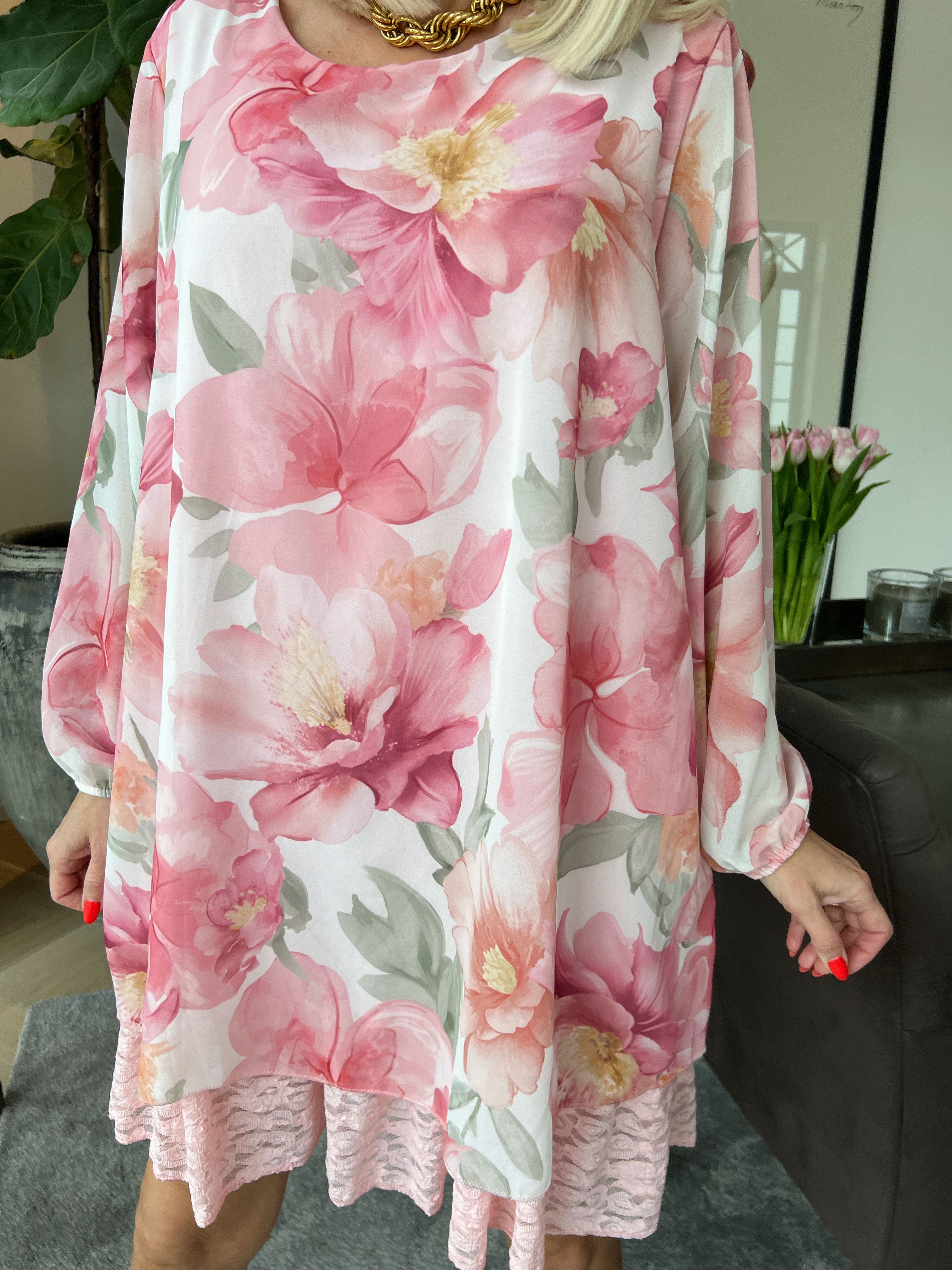 Lauren - Tunikakjole i chiffon med blomsterprint og blondekant